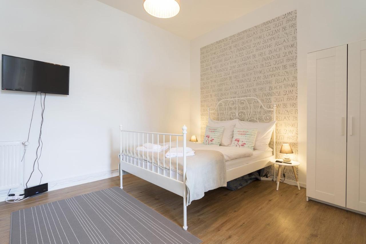 Stylish & Cosy Apartment In Berlin, Wifi 외부 사진