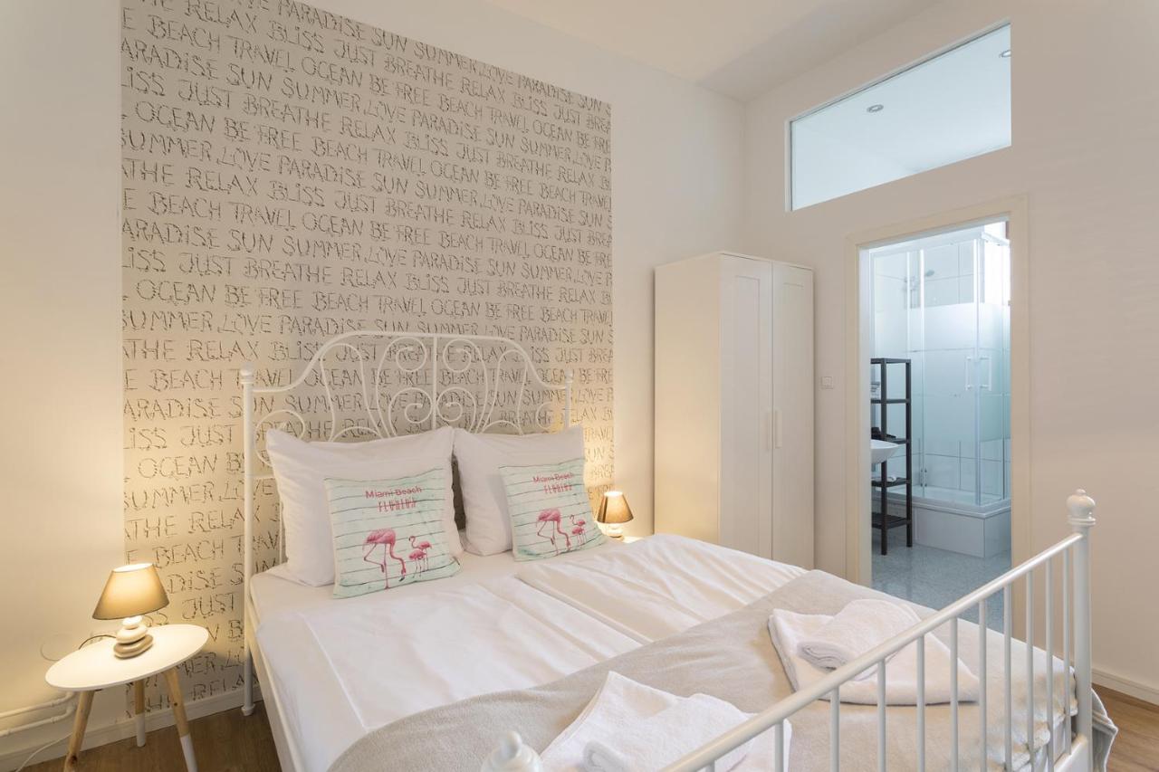 Stylish & Cosy Apartment In Berlin, Wifi 외부 사진